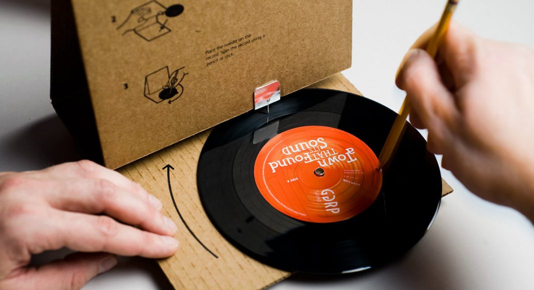 the folding cardboard phonograph advert